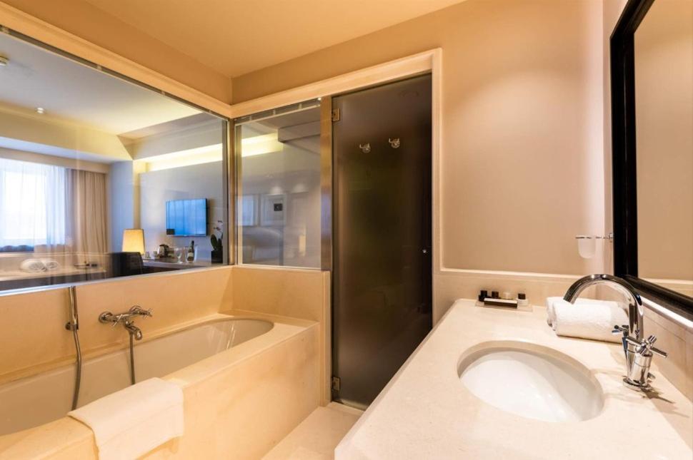 Premier Double or Twin Room