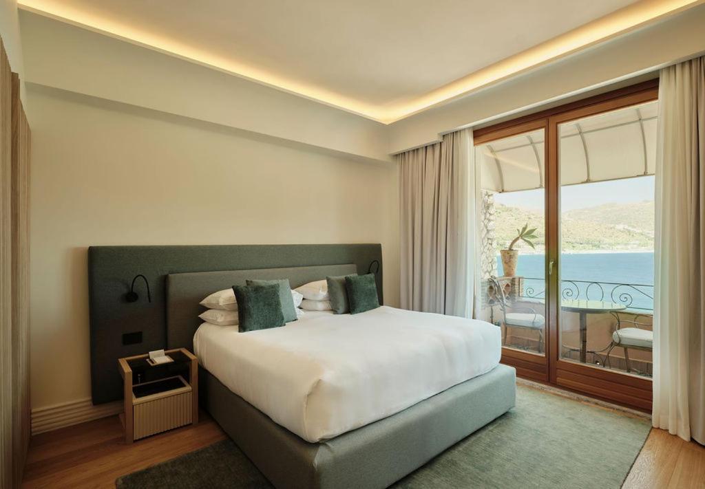 Superior Double or Twin Room Sea View