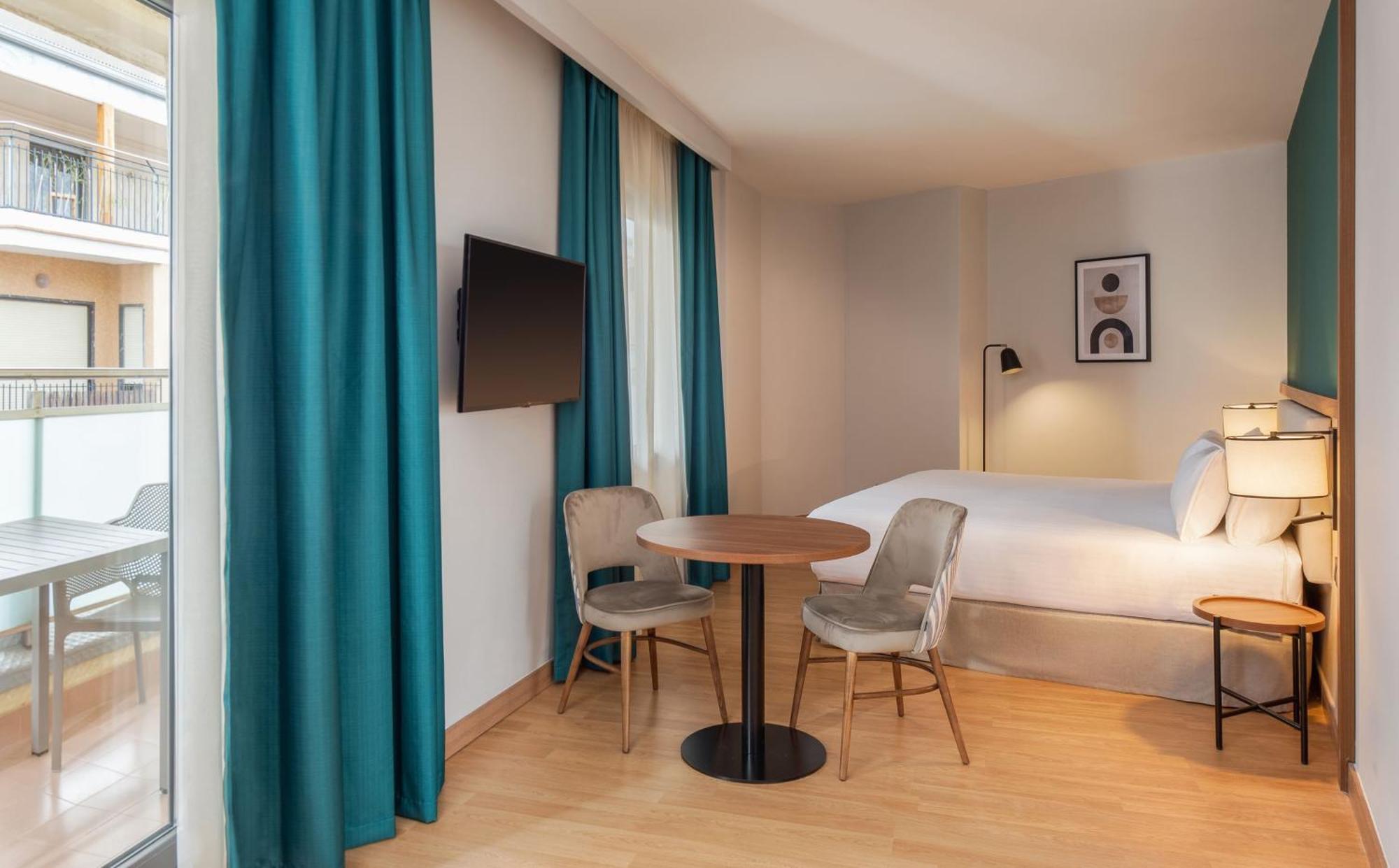 Superior Queen Room