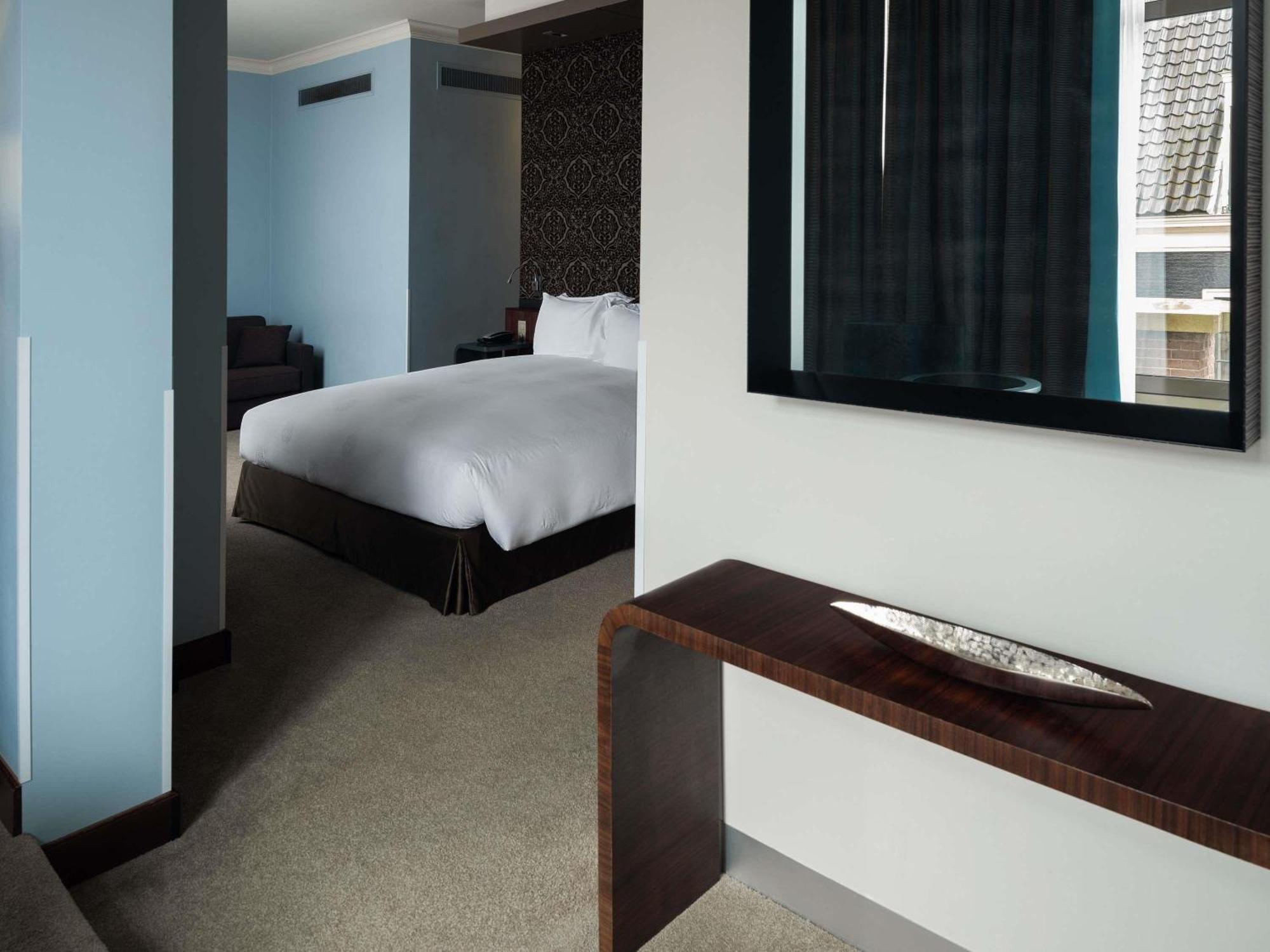 Junior King Suite