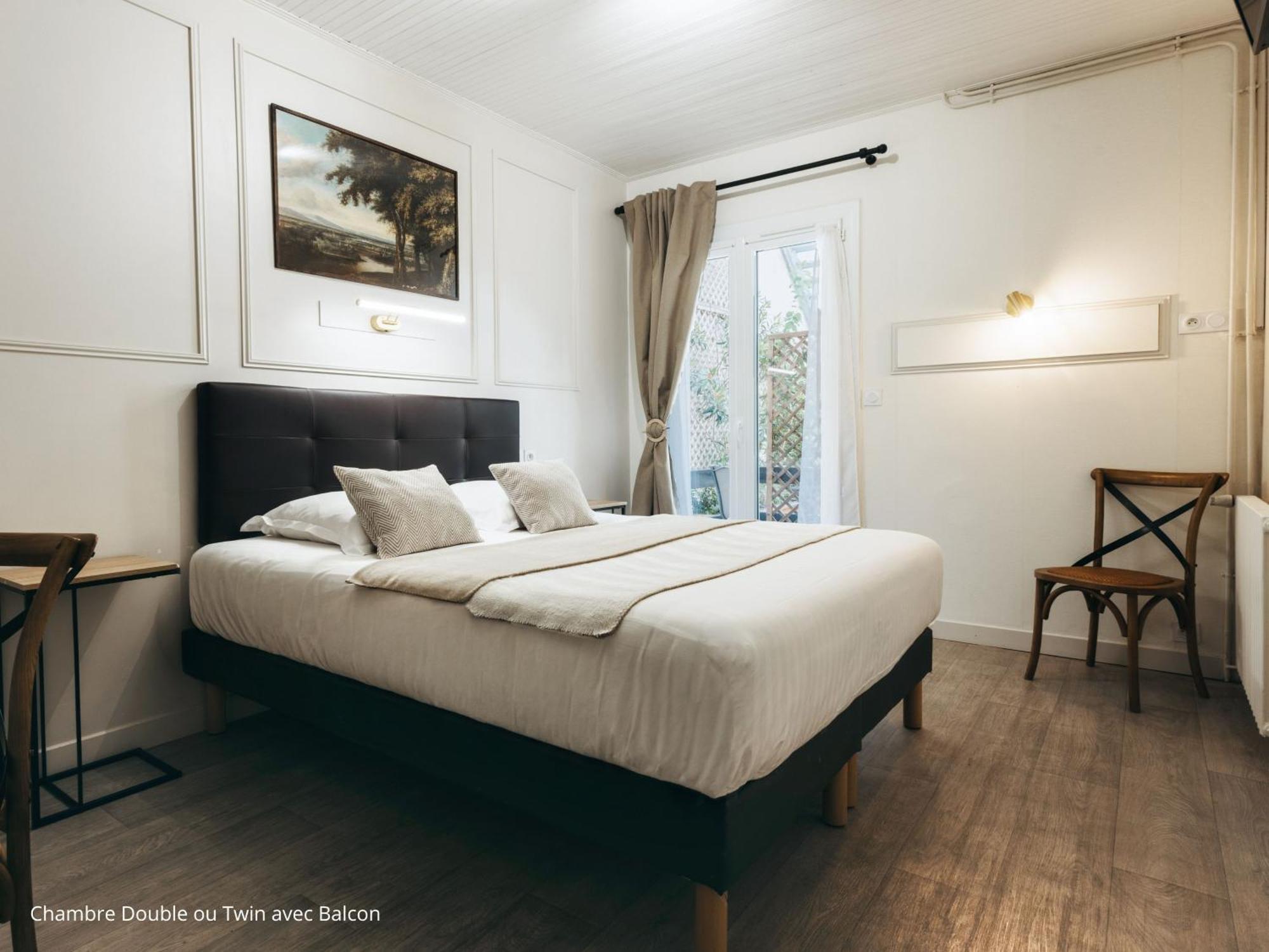 Deluxe Double Room Balcony