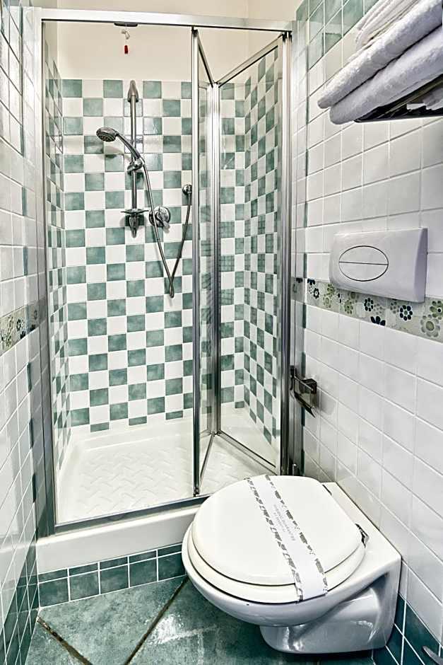 Double or Twin Room Balcony