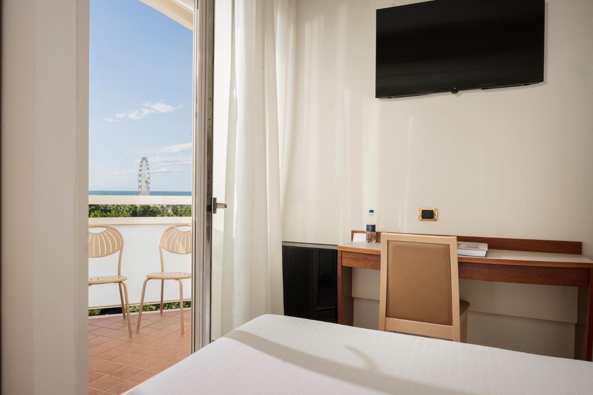 Superior Single Room Sea View