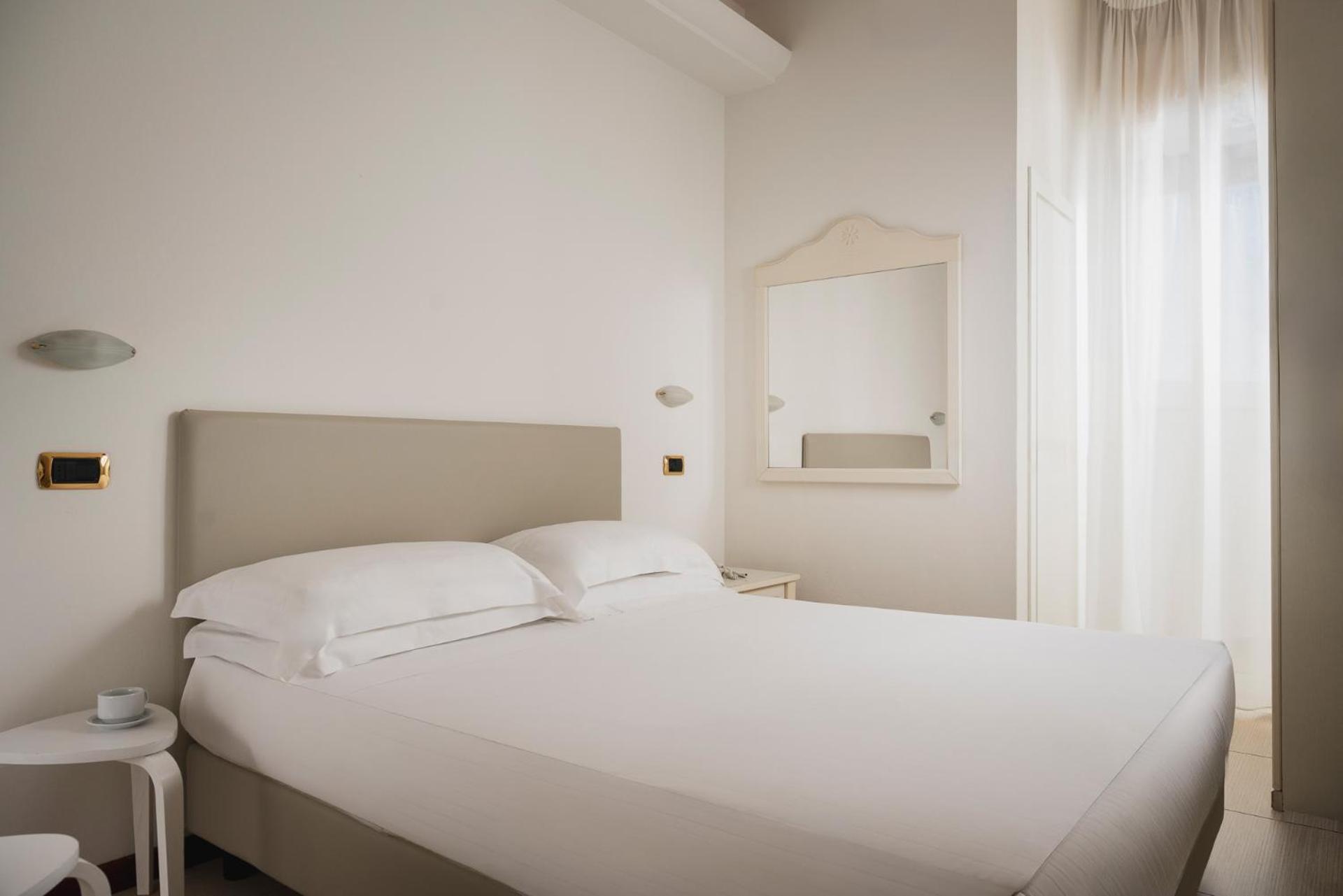 Small Double Room Side Sea View