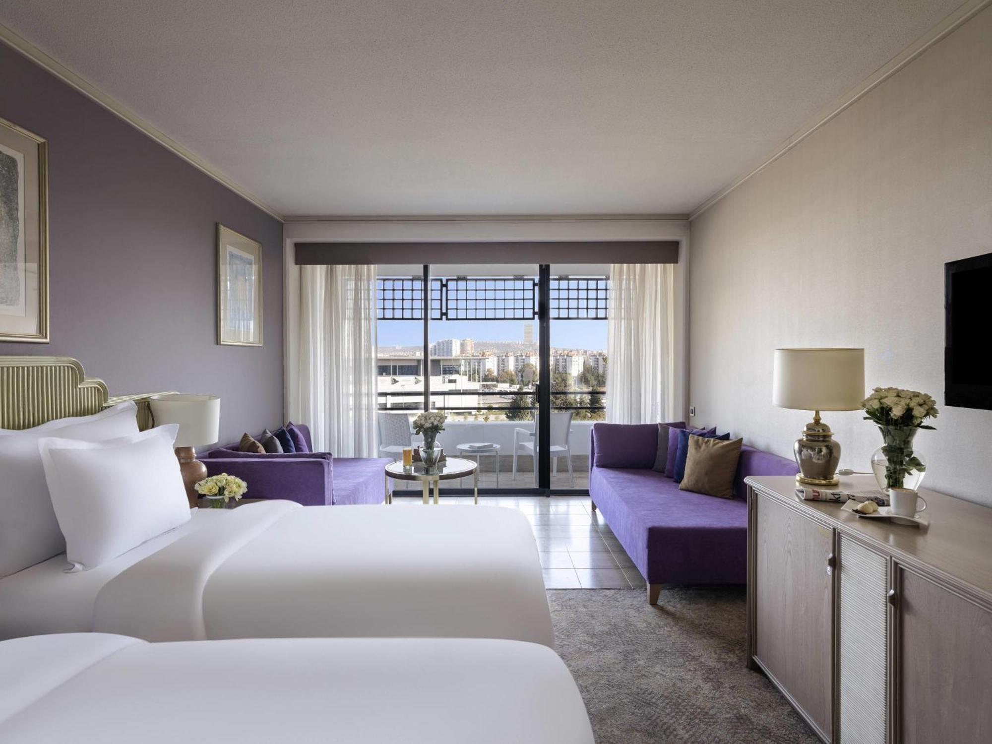 Standard Twin Room City View