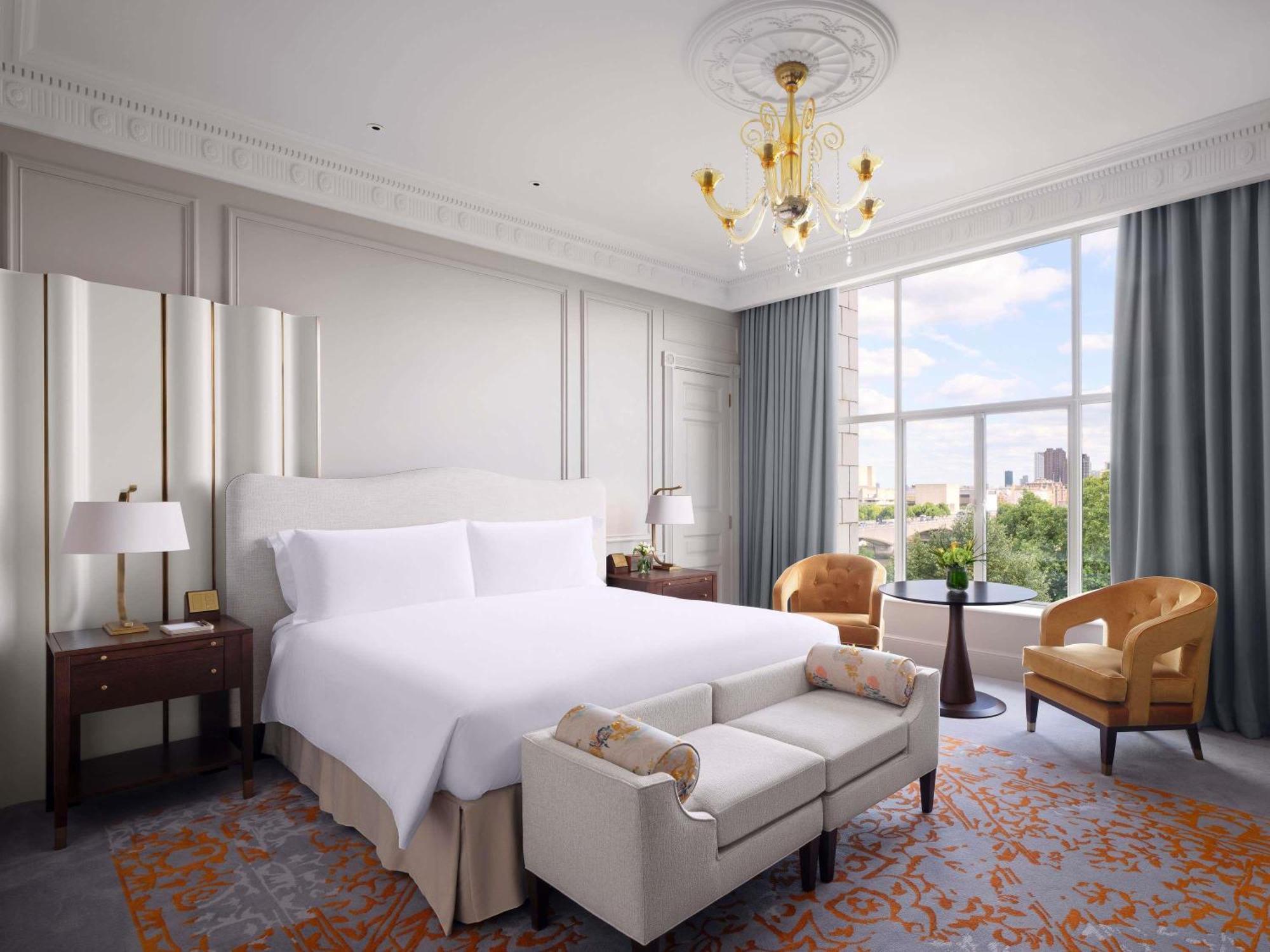 Junior Suite Room