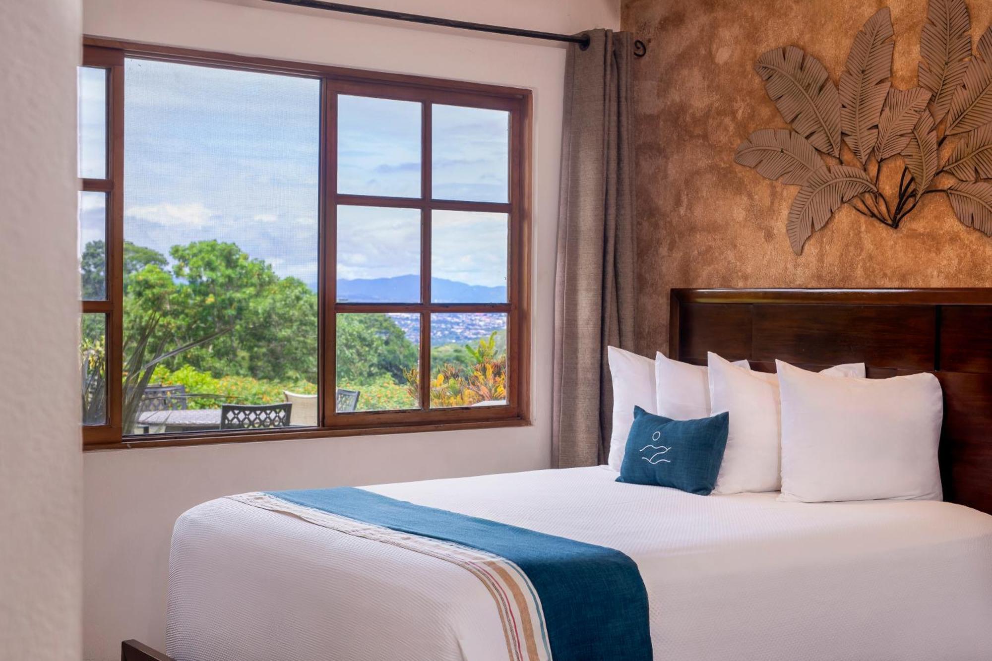Deluxe Queen Room with Two Queen Beds