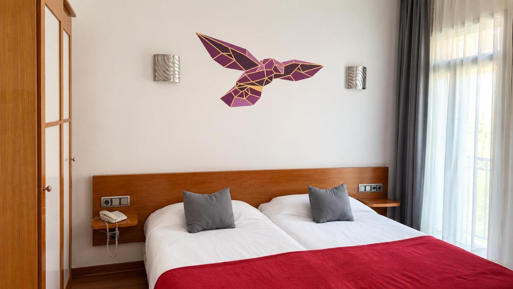 Standard Twin Room