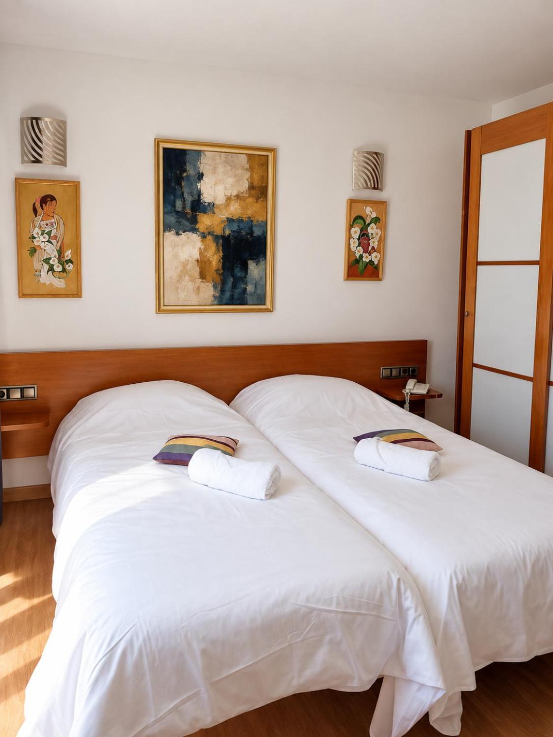 Habitación Doble adaptada para personas con movilidad reducida