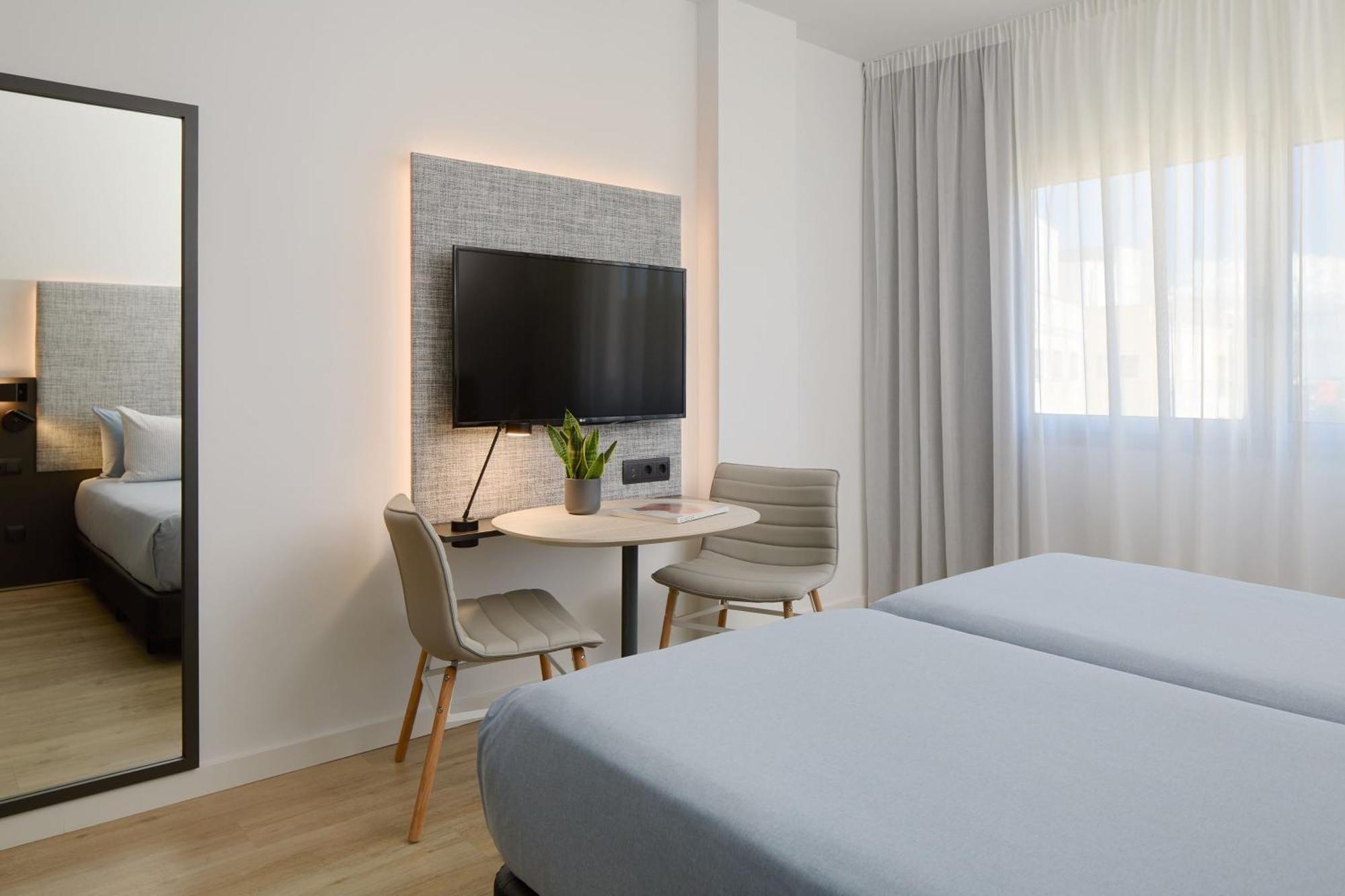 INNSIDE Room