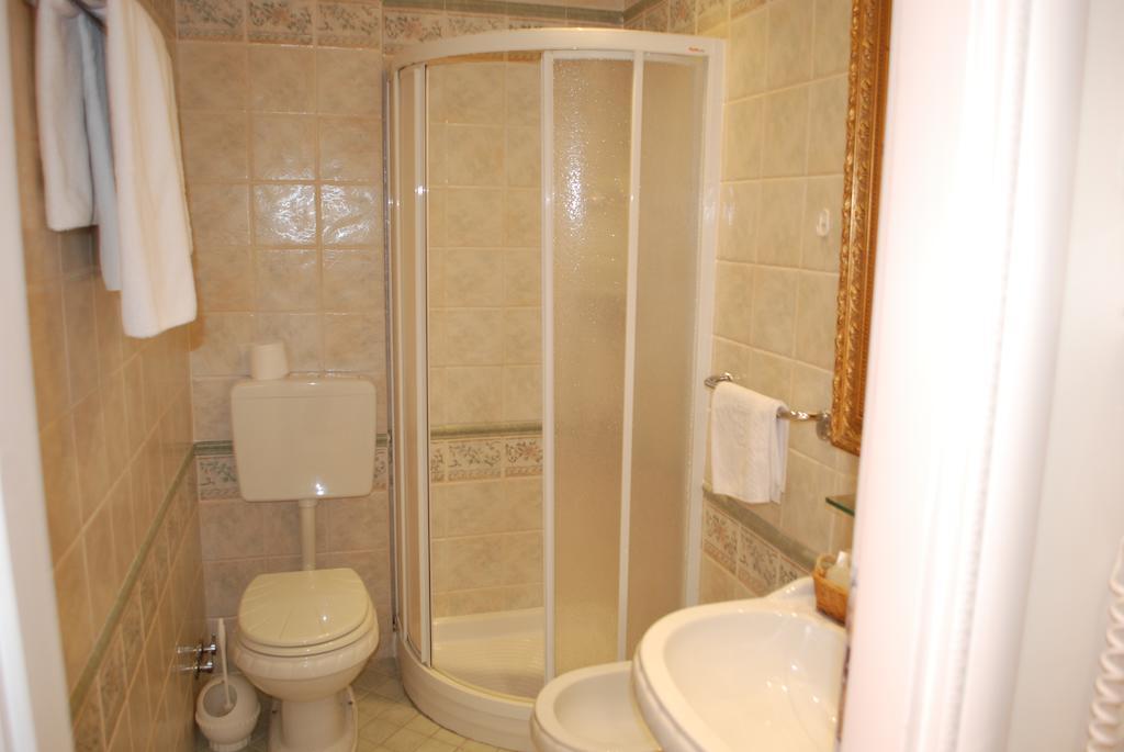 Double or Twin Room with Side Sea View,234287863:JPEG