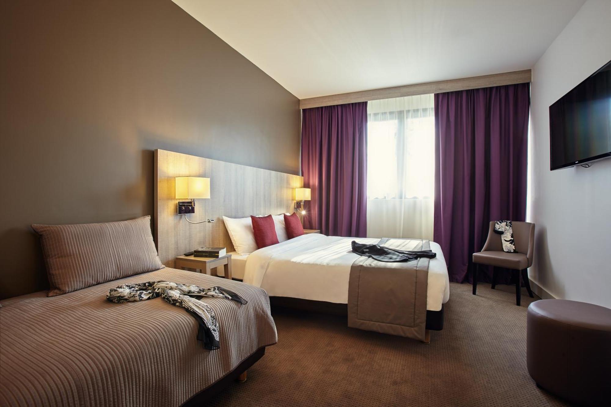 Classic Kamer met 1 Tweepersoonsbed en 1 Eenpersoonsbed