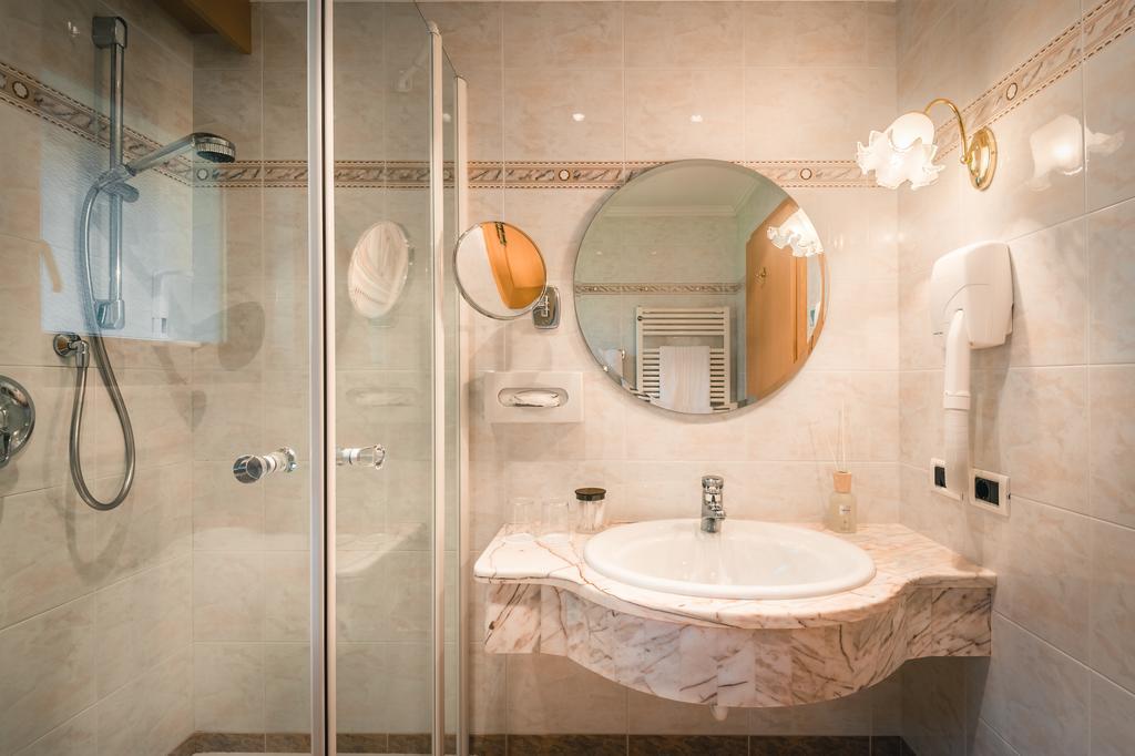 Standard Single Room,326089798:JPEG