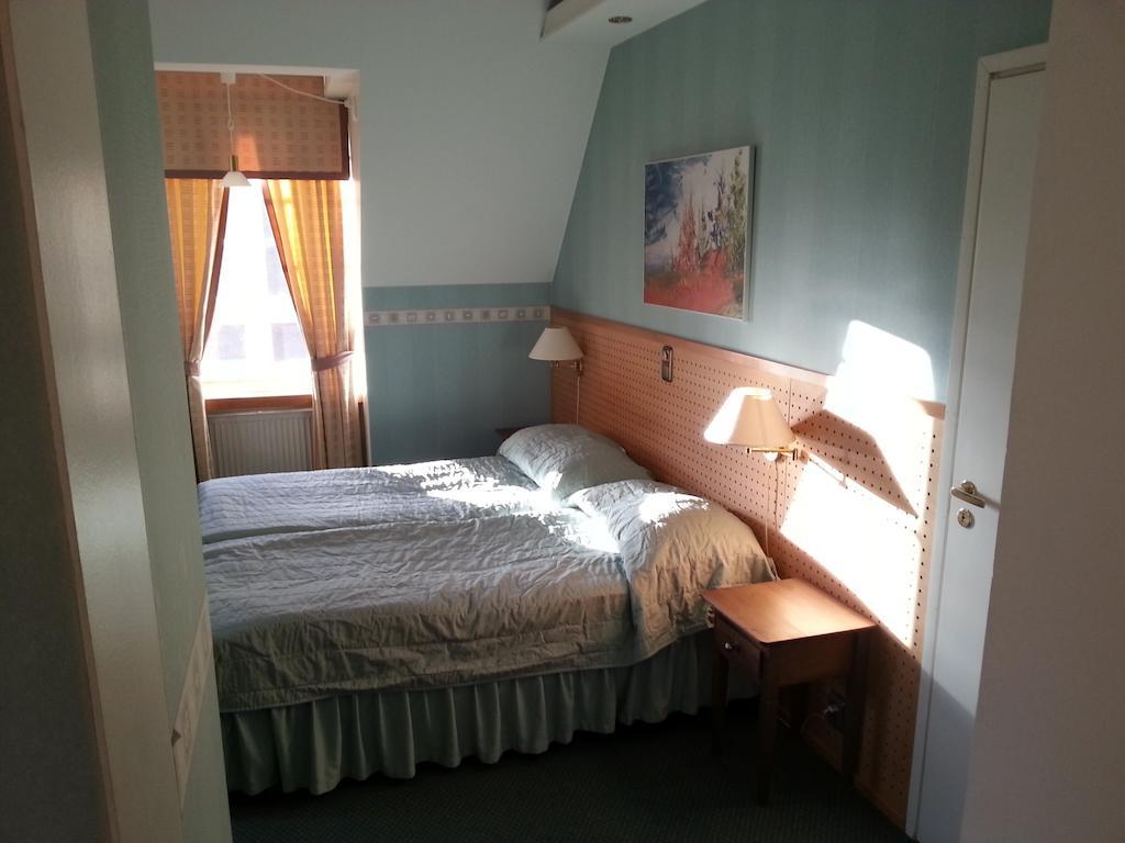Standard Quadruple Room,297489668:JPEG