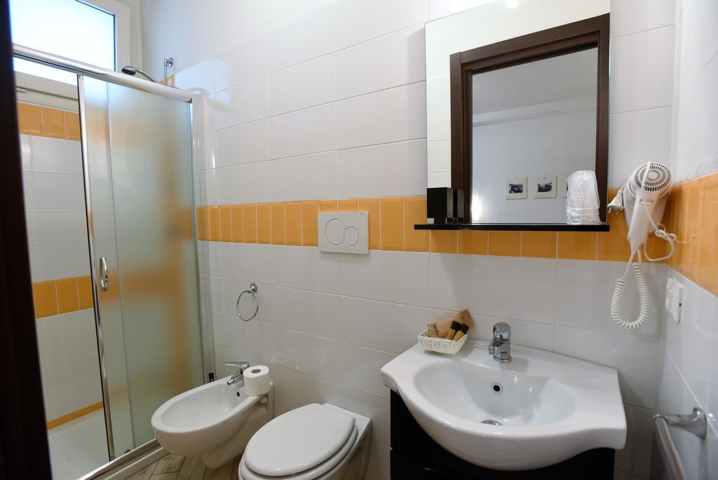 Standard Triple Room,399062121:JPEG