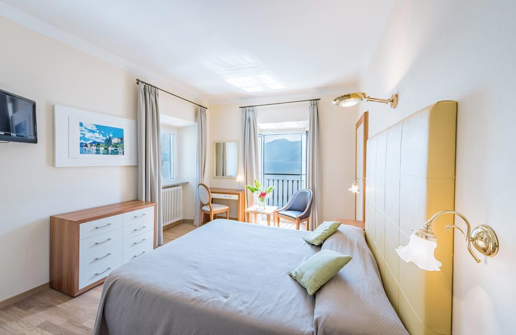 Double Room Lake View