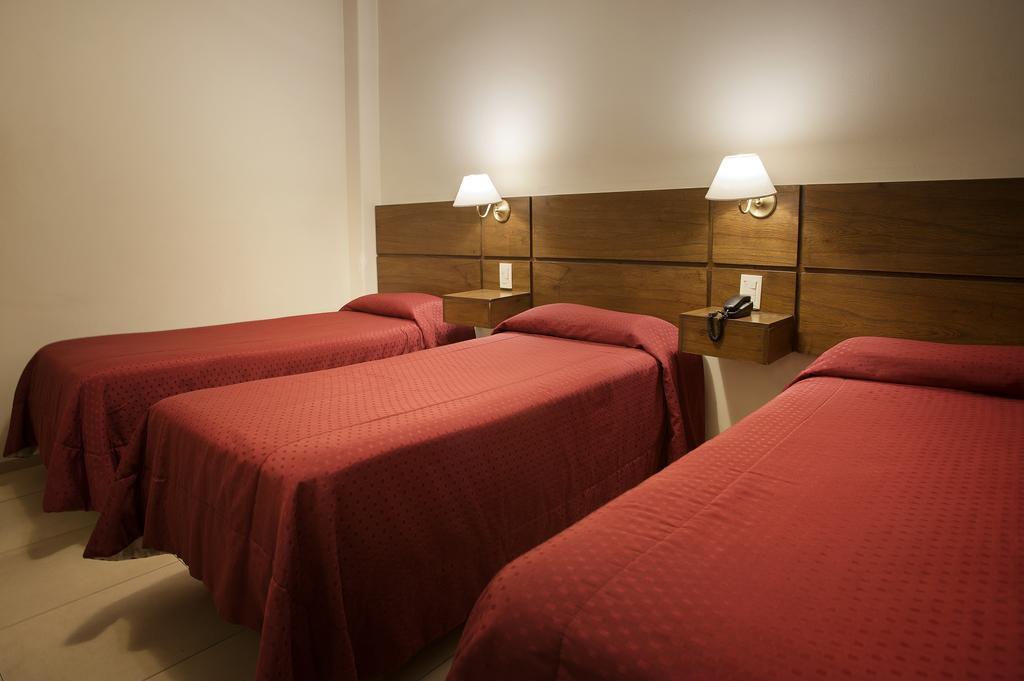 Basic Triple Room
