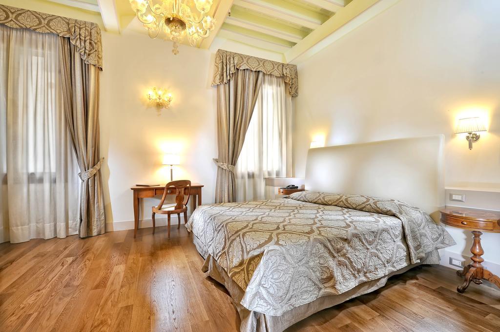 Chambre Double ou Lits Jumeaux Supérieure
