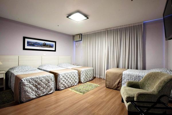Deluxe Family Room