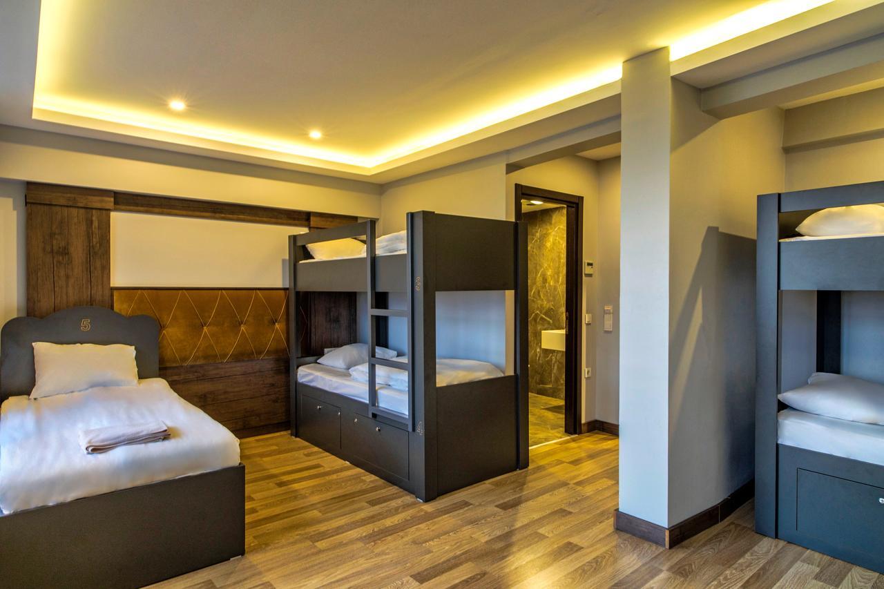 Bed in Gemengde Slaapzaal met 8 Bedden