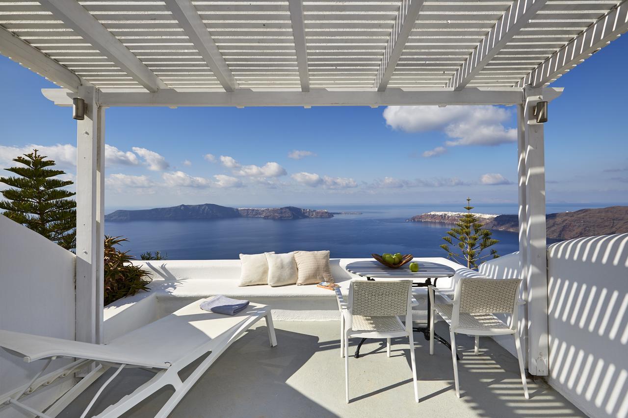 Junior Suite mit Blick auf die Caldera