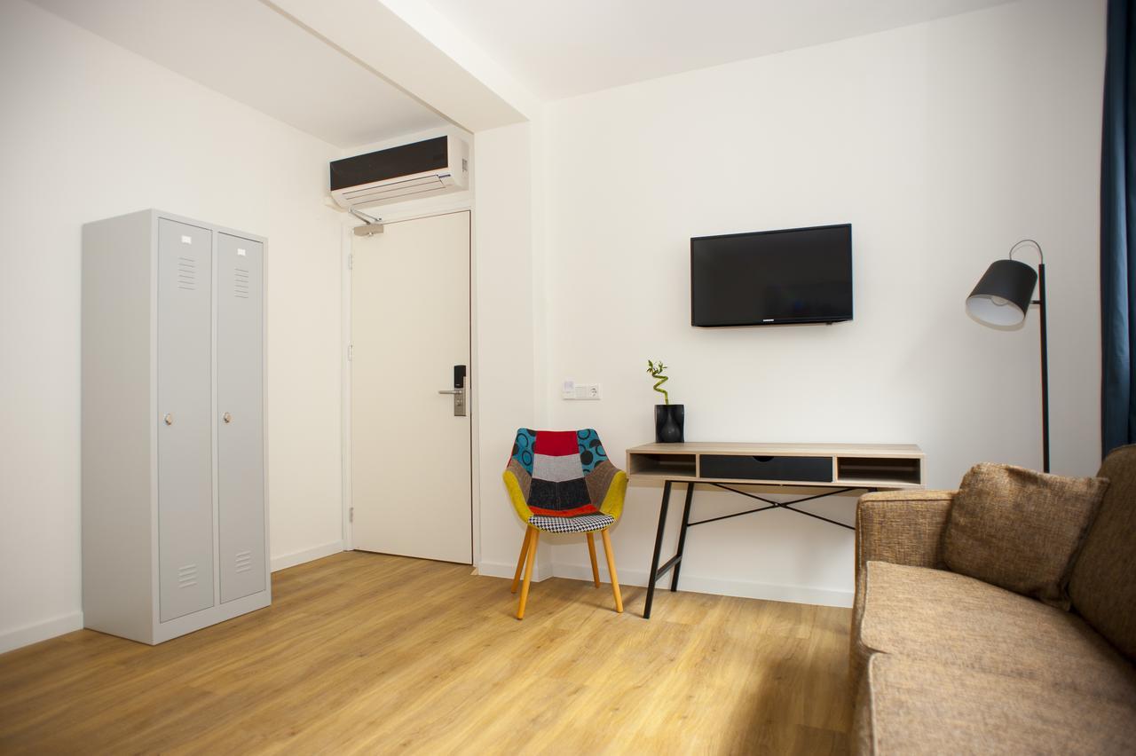 Standard Quadruple Room,578914428:JPEG