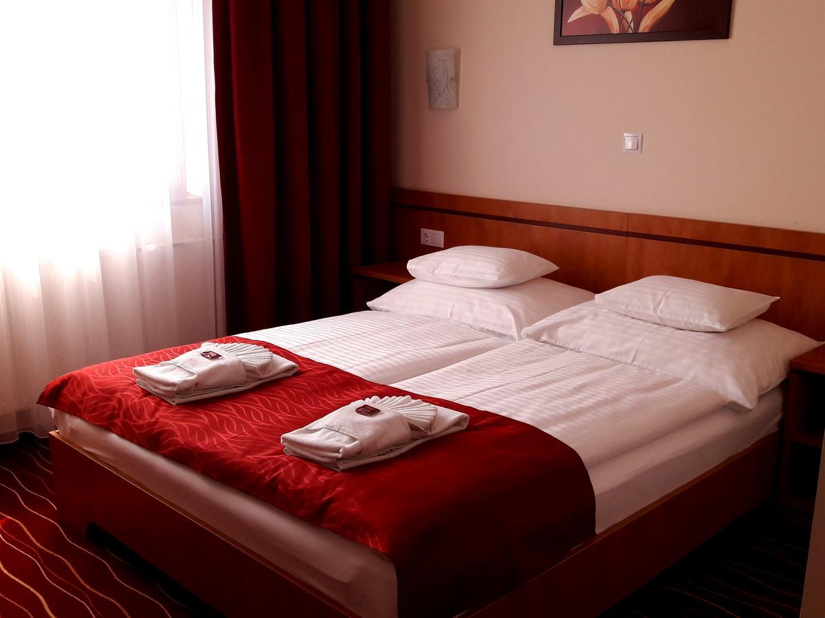 Quarto Duplo Standard