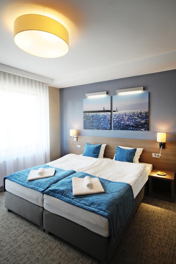 Standard Double Room,640639026:JPEG
