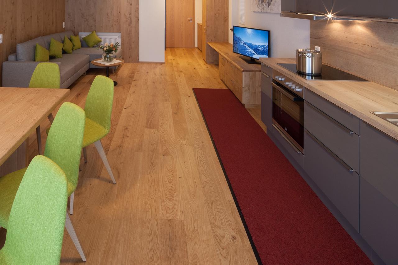 Two-Bedroom Apartment,661601991:JPEG