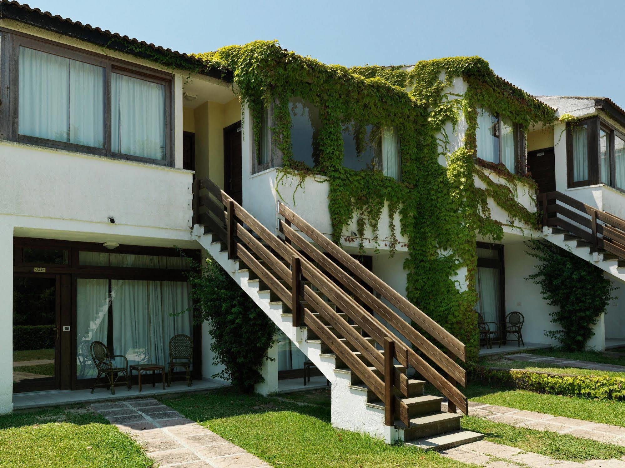 Comfort Quadruple Room,684089646:JPEG