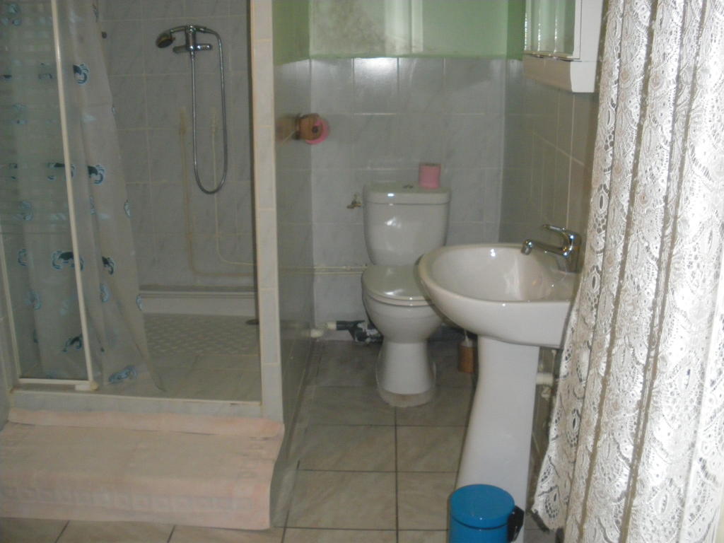 Double Room,125710230:JPEG