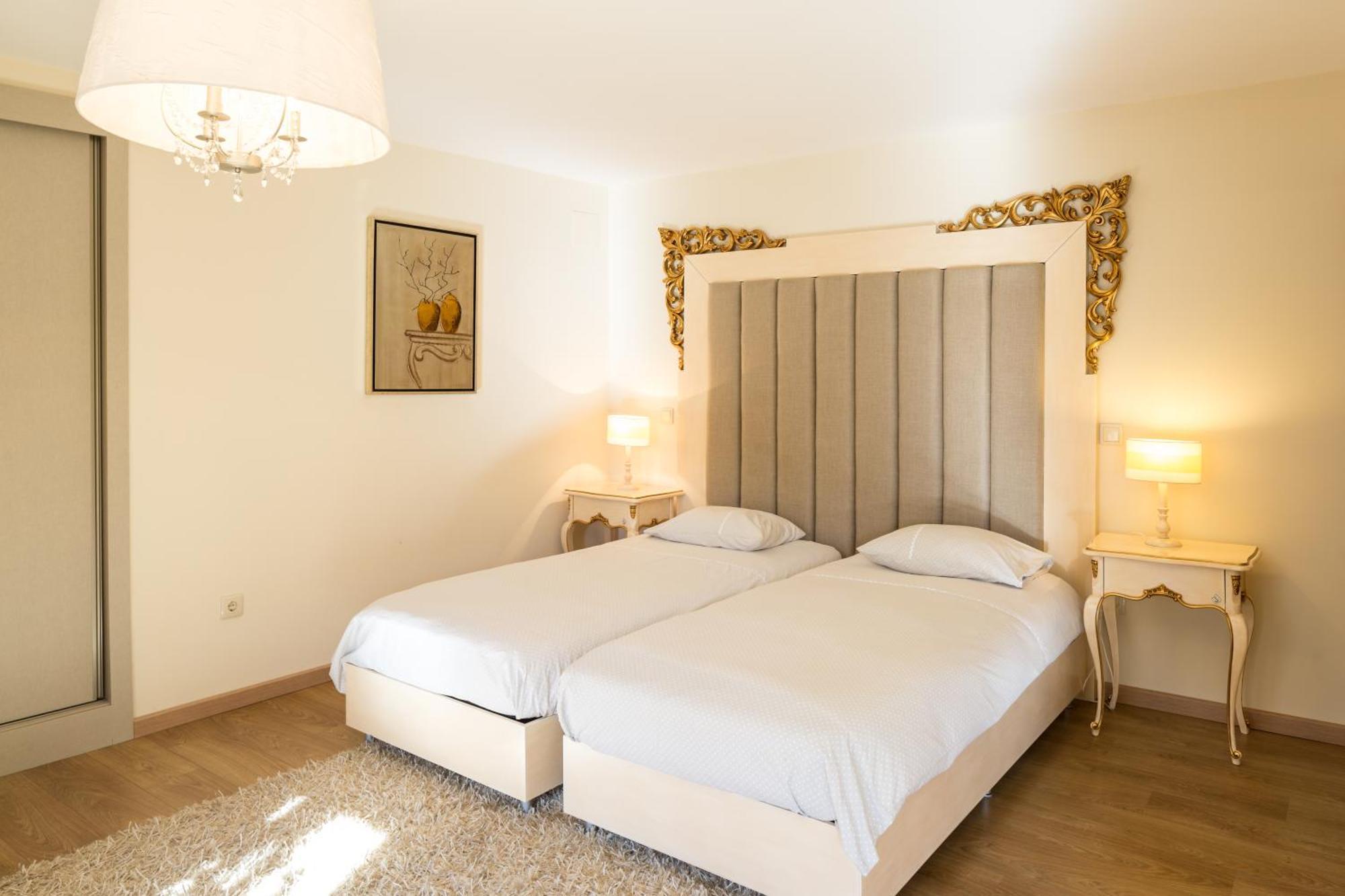 Double Room,945841879:JPEG