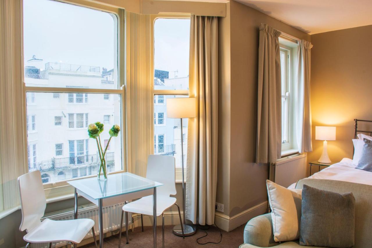 Large Double Room Partial Sea View
