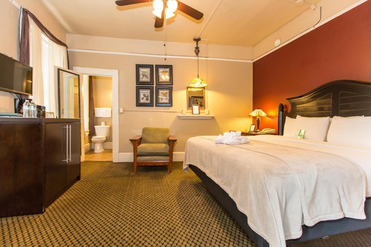 King Room,1218121480:JPEG