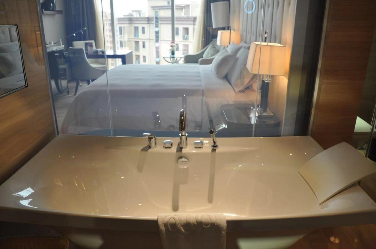 Deluxe Double or Twin Room,744368572:JPEG
