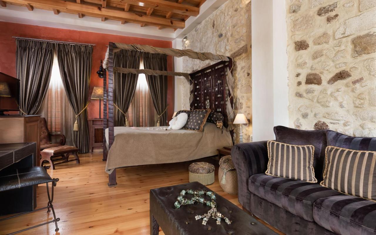 Suite Penthouse avec Baignoire Spa