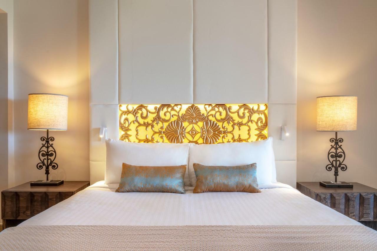Premium Luxury, Junior Suite, 1 King, Ocean view, Balcony