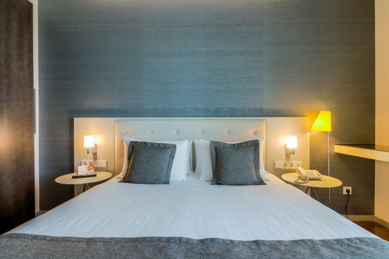 Superior Suite Queen Bed