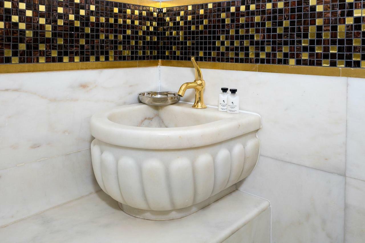 Deluxe Room Jacuzzi