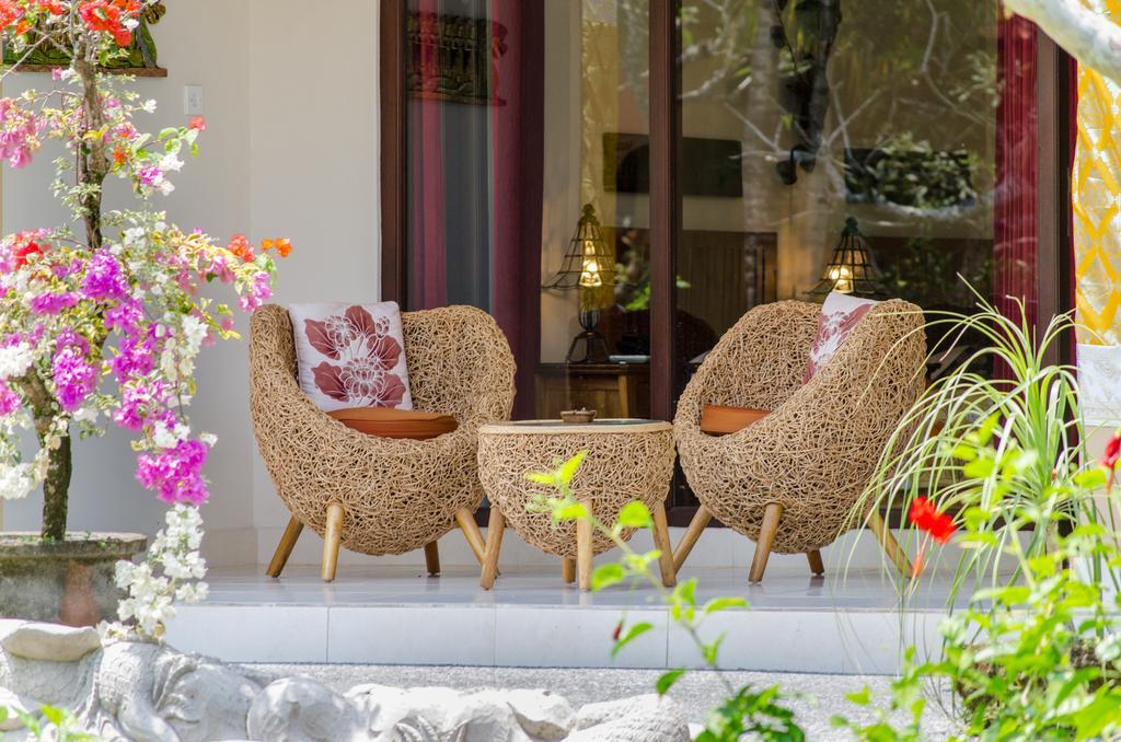 Double or Twin Room Garden View