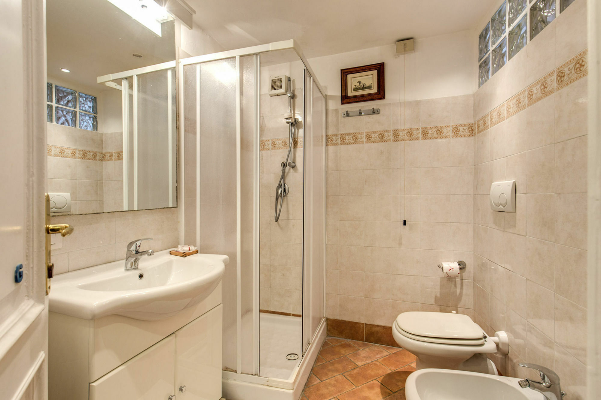 Double Room Private External Bathroom