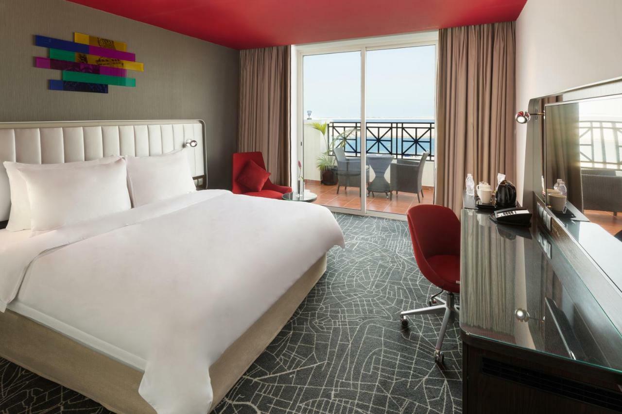 Standard Room with Sea View and Balcony