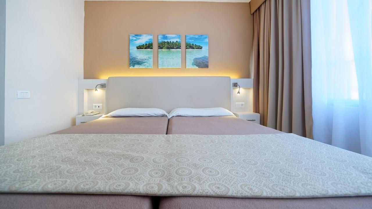 Single Room,1306649275:JPEG