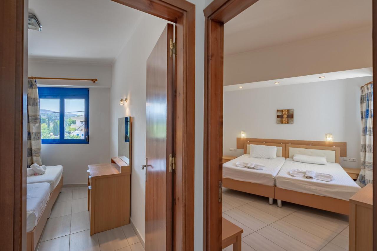 Two-Bedroom Apartment,952538551:JPEG