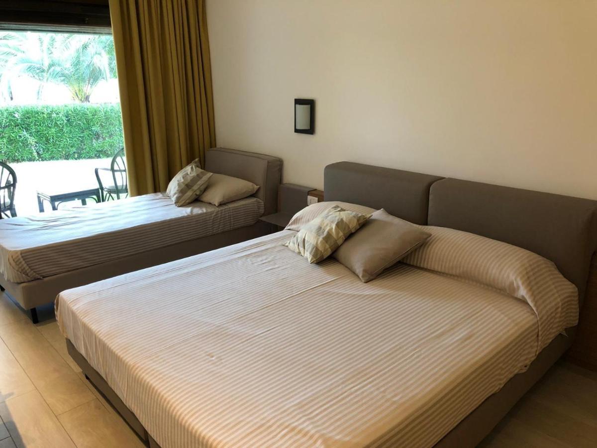 Superior Triple Room,953083000:JPEG