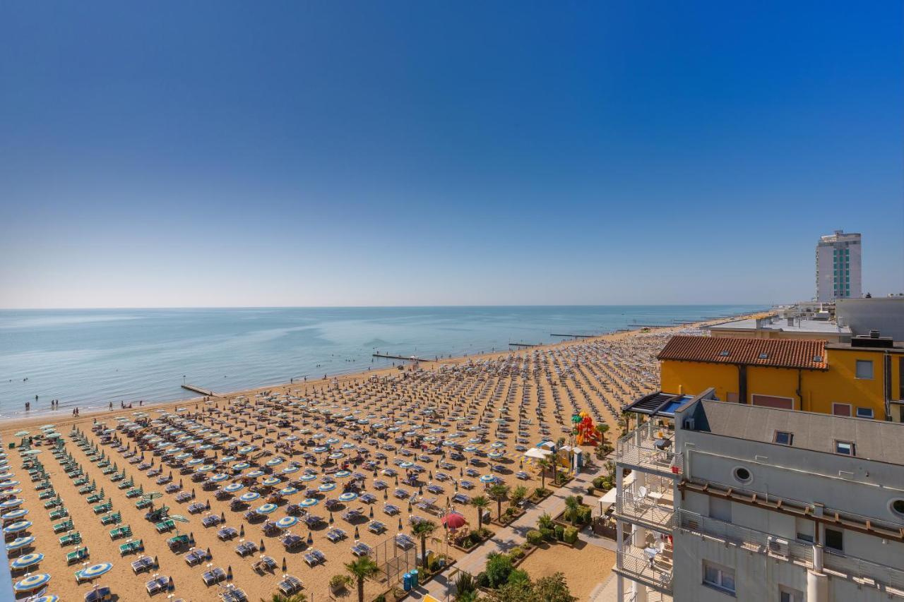 Suite  with Partial Sea View and Terrace (2 Adults),1589465436:JPEG