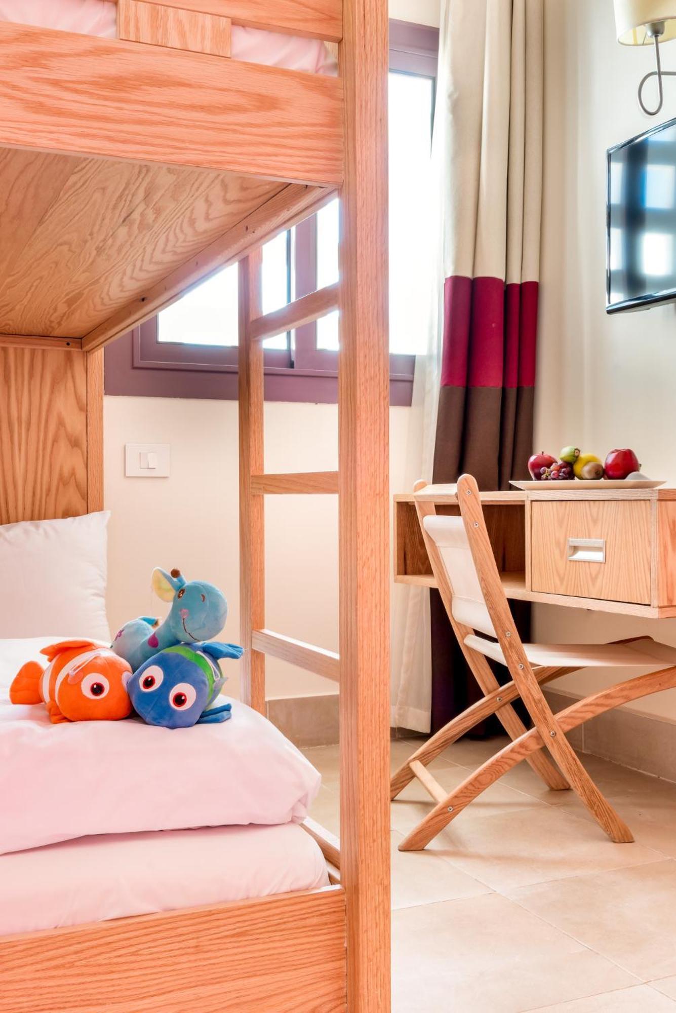Chambre Familiale Supérieure avec Vue sur le Jardin