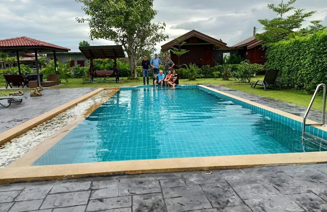 Relax Garden House-1
