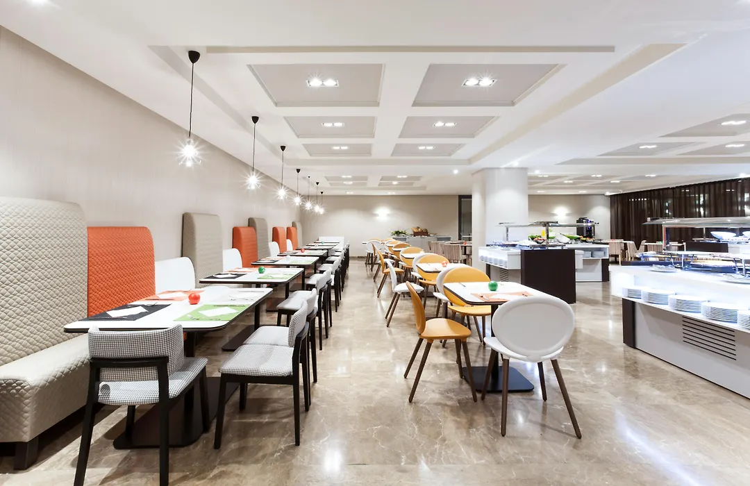 Novotel Madrid Center-1