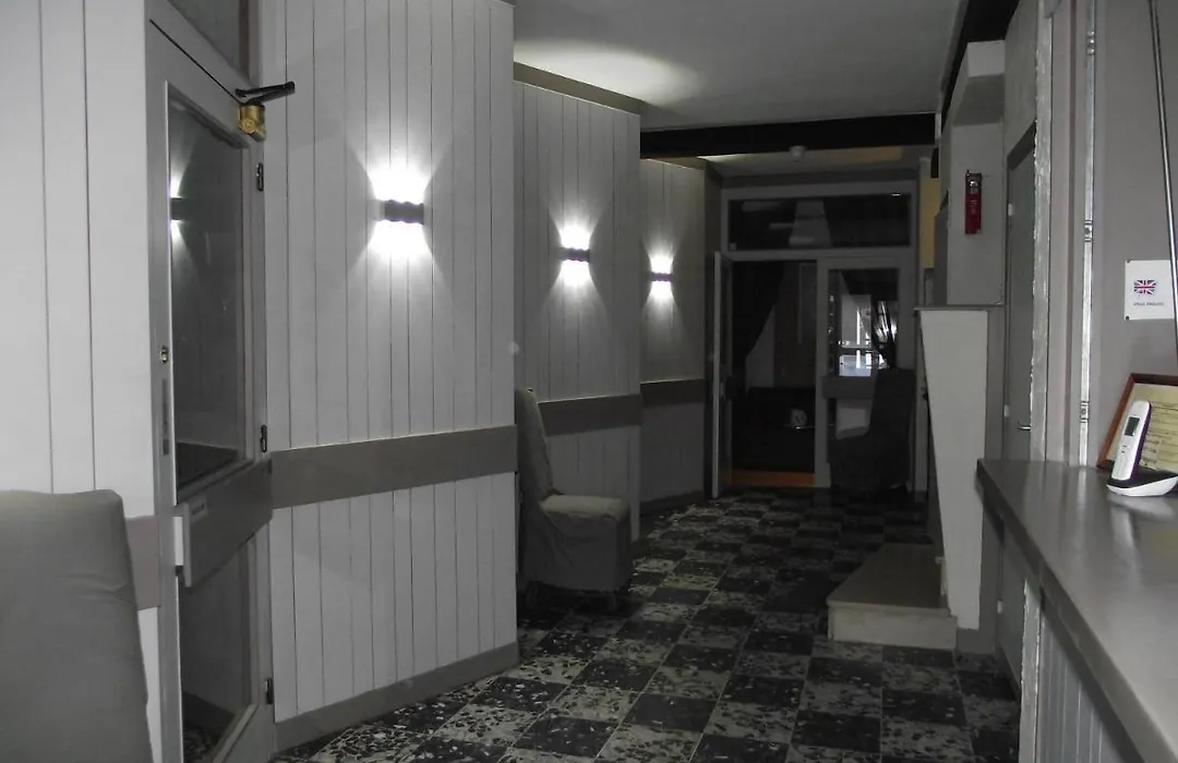 Hotel Valérie-1